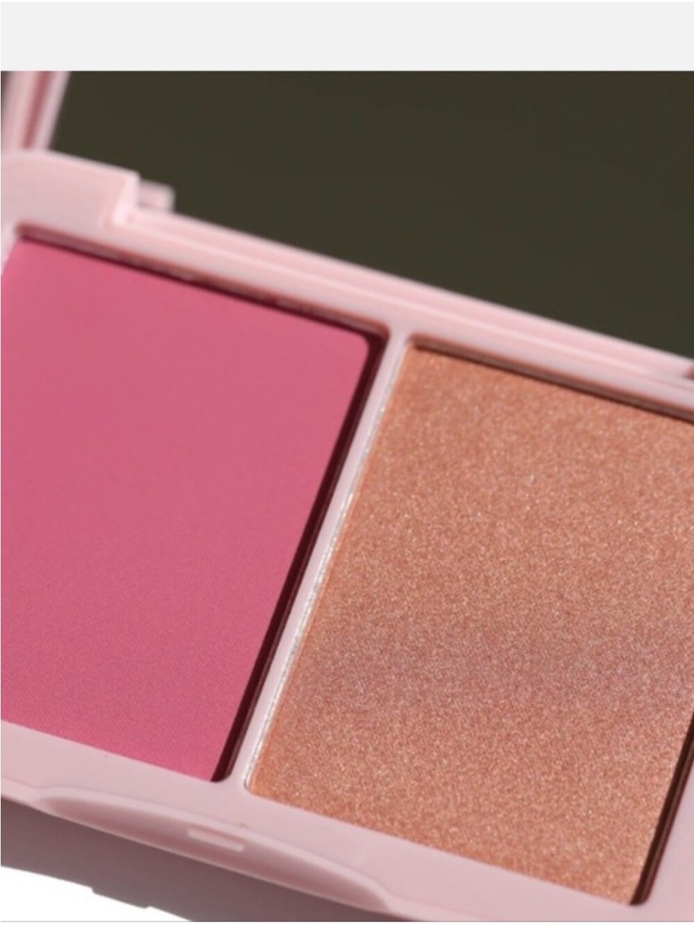 Half Caked Girls Tour Double
Dipper Blush/Highlighter - New in box - Picture 5 of 5